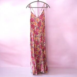 Amazing Strappy maxi dress with unique tie back XL